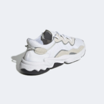 ADIDAS ORIGINALS OZWEEGO