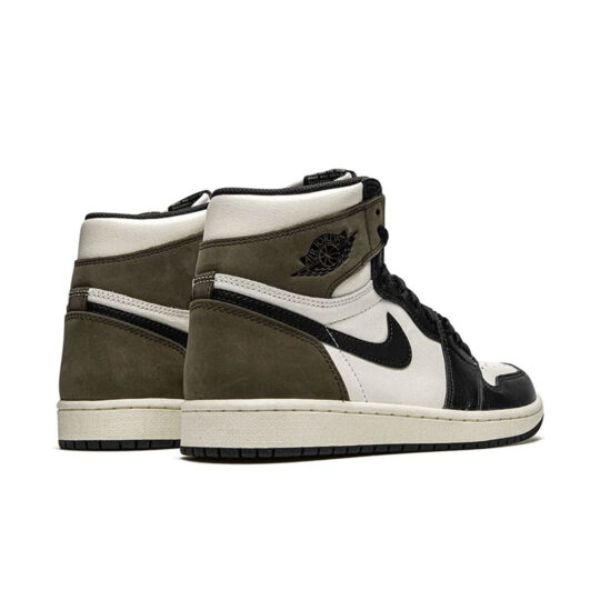 NIKE AIR JORDAN 1 RETRO HIGH DARK MOCHA