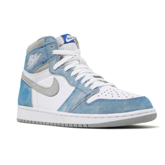 NIKE AIR JORDAN 1 RETRO HIGH OG HYPER ROYAL NIKE AIR JORDAN 1 RETRO HIGH OG HYPER ROYAL
