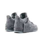 NIKE AIR JORDAN 4 RETRO KAWS