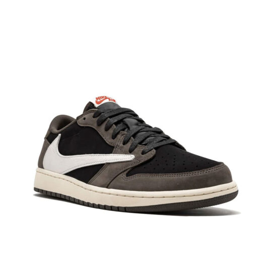 NIKE AIR JORDAN LOW X TRAVIS SCOTT BROWN NIKE AIR JORDAN LOW X TRAVIS SCOTT BROWN