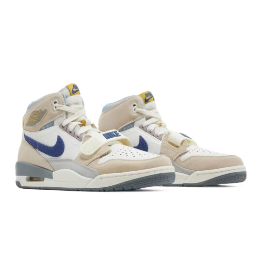 NIKE AIR JORDAN LEGACY 312 CORDUROY SWOOSH NIKE AIR JORDAN LEGACY 312 CORDUROY SWOOSH