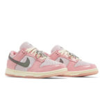 NIKE DUNK LOW LX BARBIE